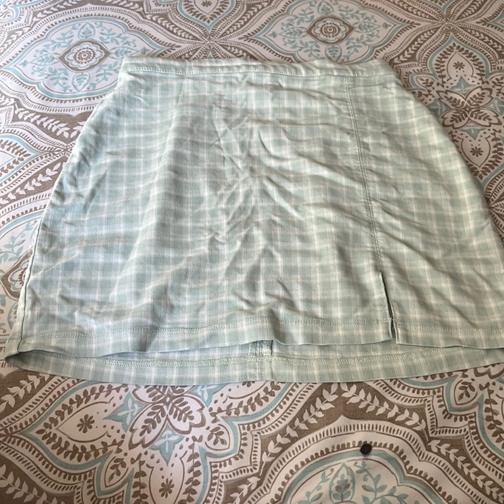 hollister plaid mini skirt!
